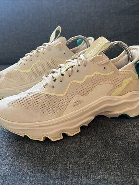 Sorel Kinetic Breakthru Womens Size 7.5 Sneakers